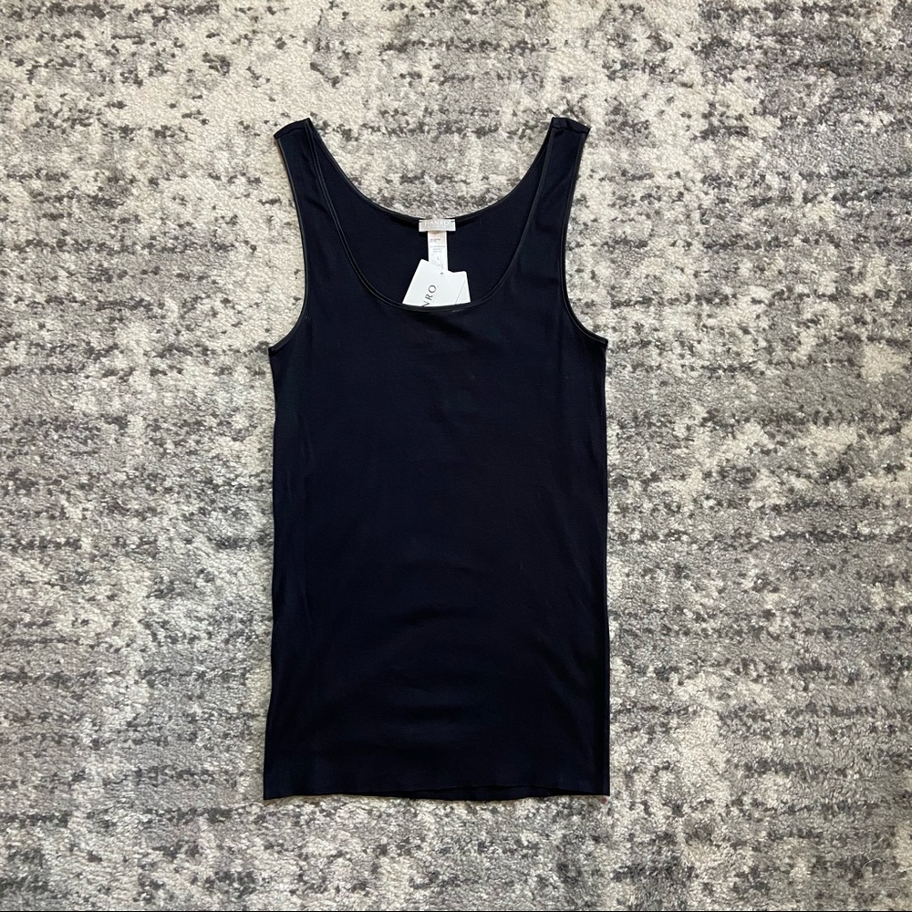 Hanro Black Touch Feeling Seamless Scoop Neck Tank